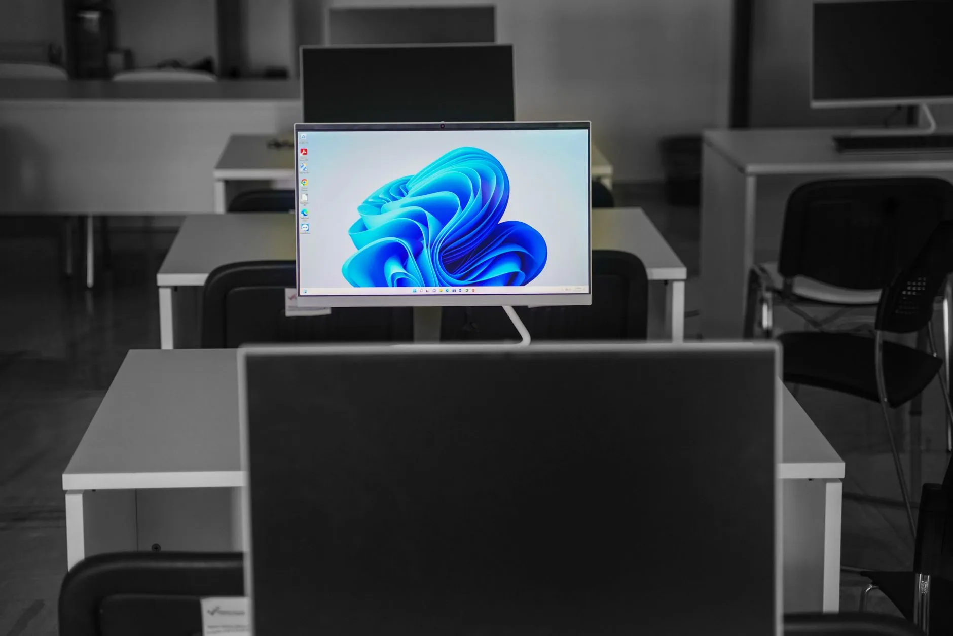 白银企业营销管理系统选型指南：对比磊硕科技与常见方案